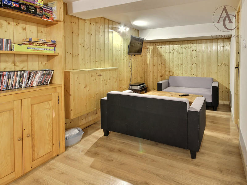 Châlet - 142 m² - 7 pièces