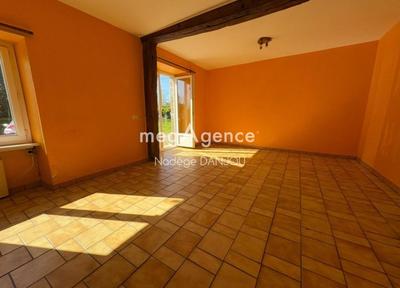 Maison - 128 m² - 6 pièces