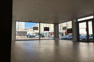 Fonds de commerce - 110 m²