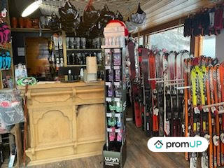 Châlet - 303 m² - 11 pièces