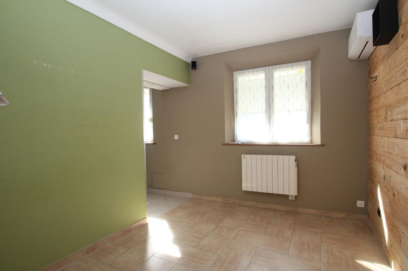 Maison - 94 m² - 4 pièces