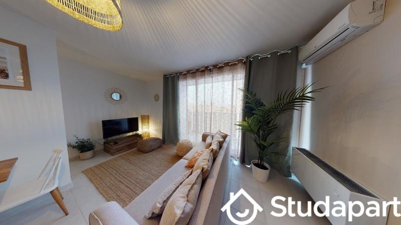 Chambre - 10 m² - 1 pièce