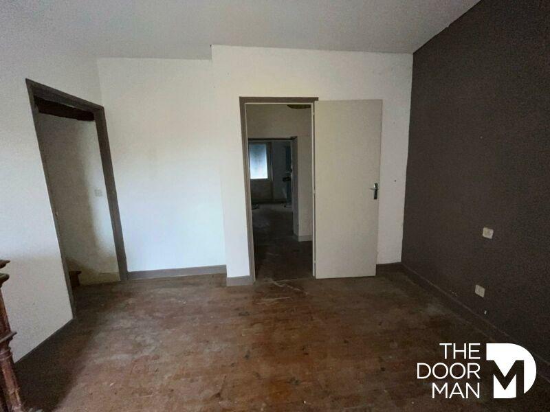 Maison - 111 m² - 6 pièces