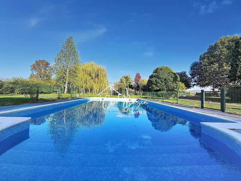 Maison - 191 m² - 6 pièces