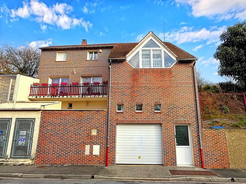 Maison - 162 m² - 4 pièces