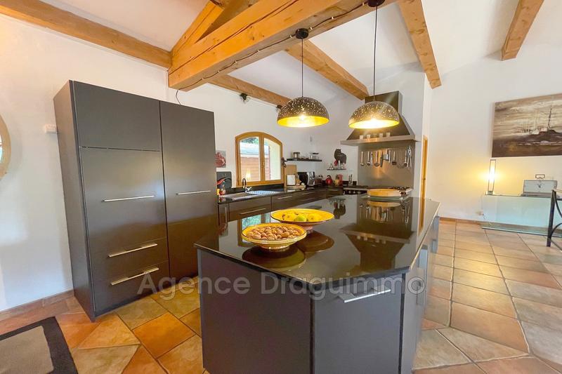 Villa - 157 m² - 7 pièces