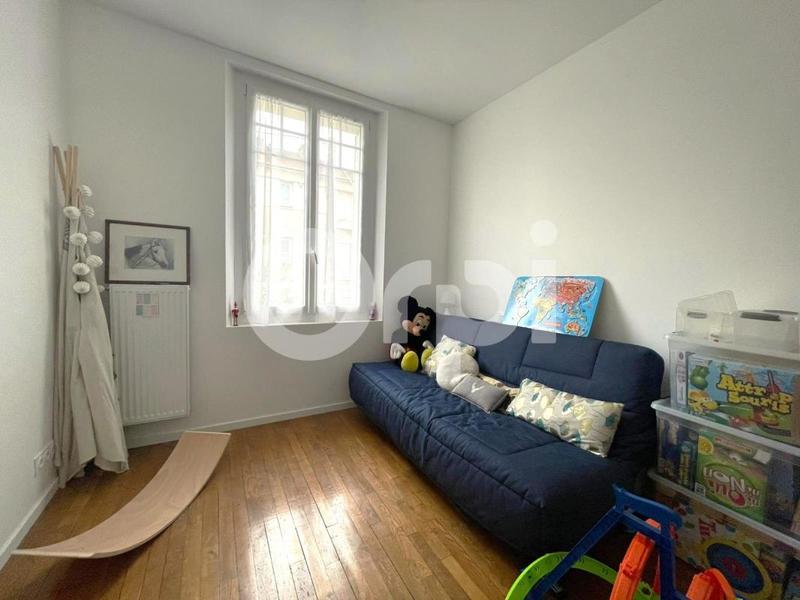 Maison - 121 m² - 5 pièces