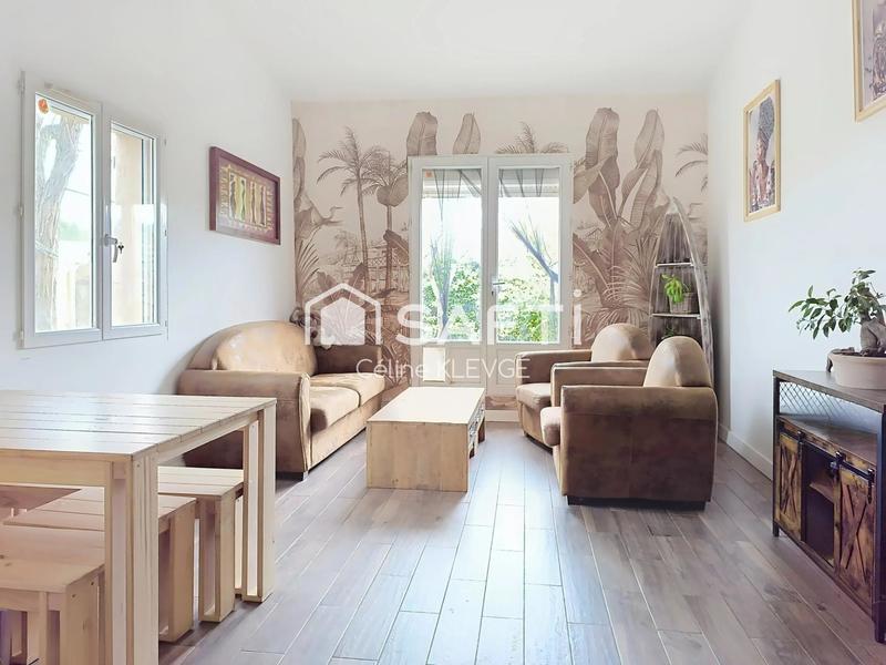 Maison - 90 m² - 5 pièces