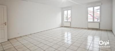Appartement - 75 m² - 3 pièces