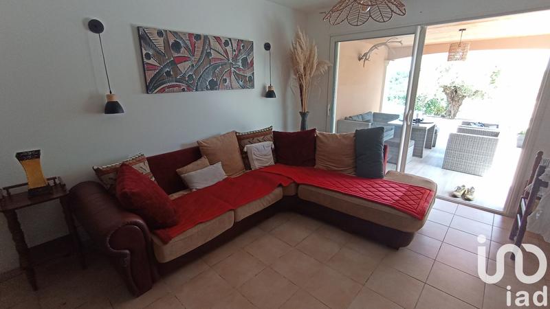 Maison - 225 m² - 9 pièces