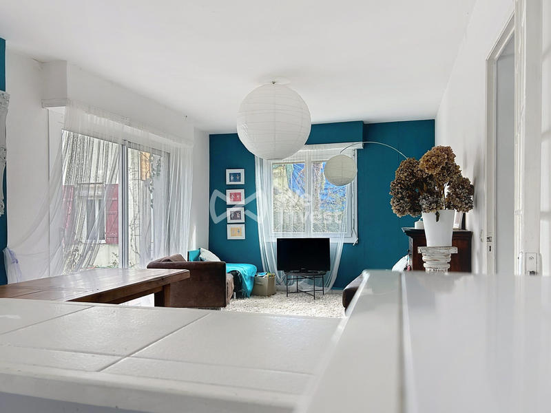 Appartement - 90 m² - 4 pièces