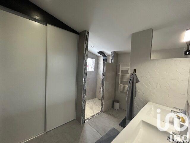 Maison - 140 m² - 4 pièces