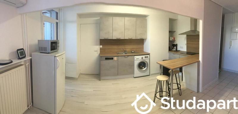 Chambre - 14 m² - 1 pièce