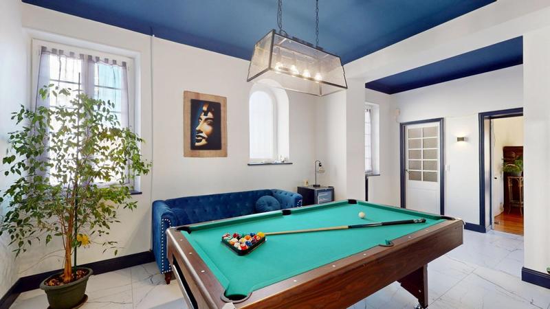 Maison de maîtres - 420 m² - 13 pièces