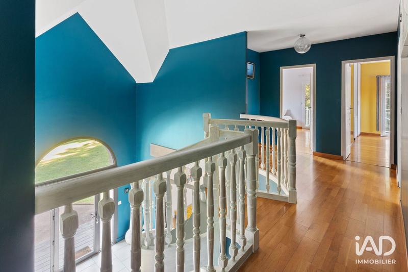 Maison - 283 m² - 8 pièces