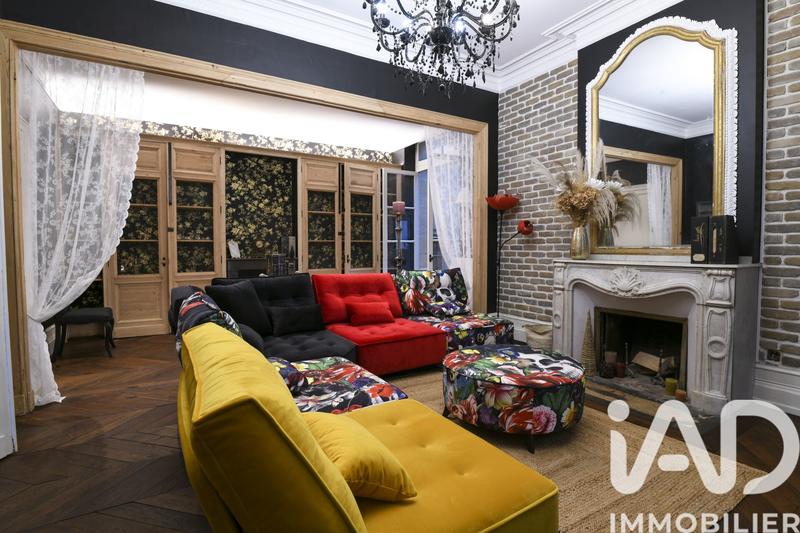 Maison - 309 m² - 10 pièces