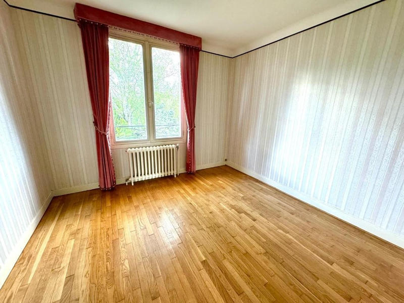 Maison - 145 m² - 6 pièces