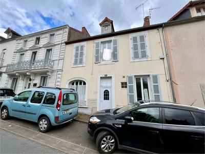 Maison - 160 m² - 6 pièces