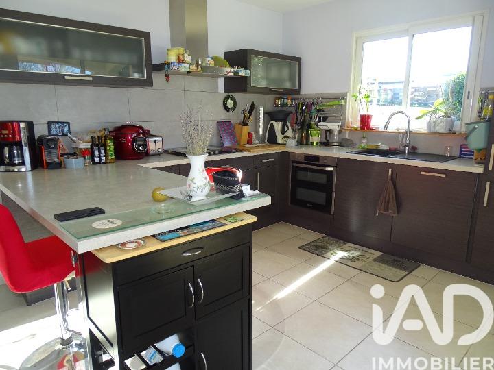 Maison - 174 m² - 5 pièces