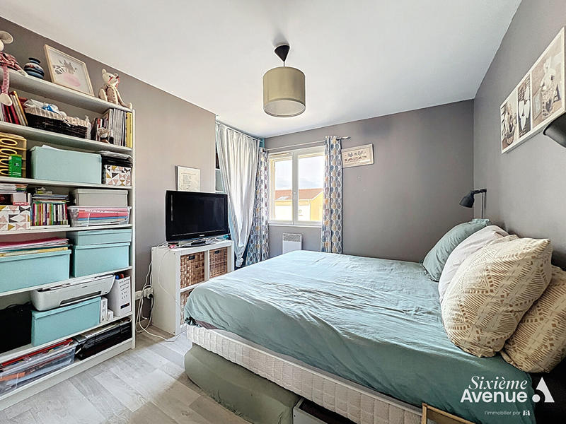 Maison - 95 m² - 5 pièces