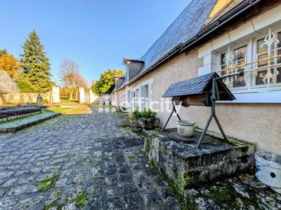 Château - 321 m² - 9 pièces