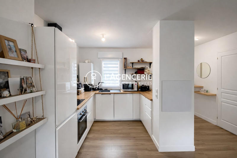 Maison - 81 m² - 4 pièces