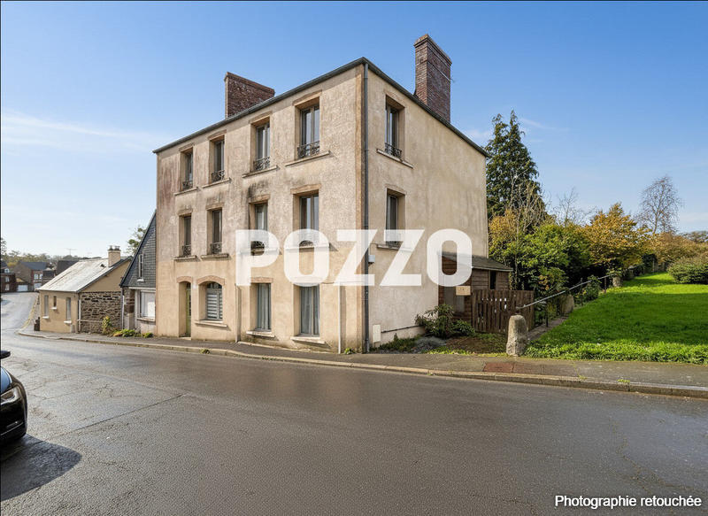 Maison - 180 m² - 9 pièces