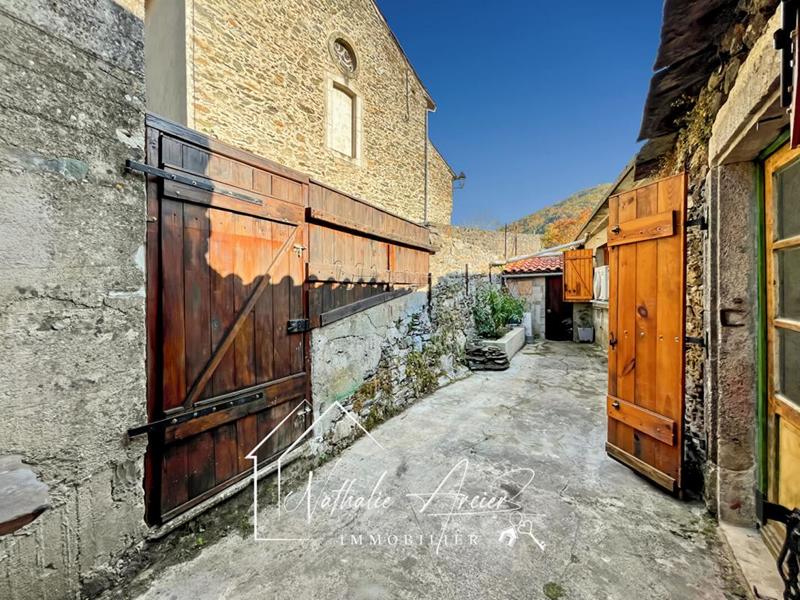 Maison - 101 m² - 4 pièces