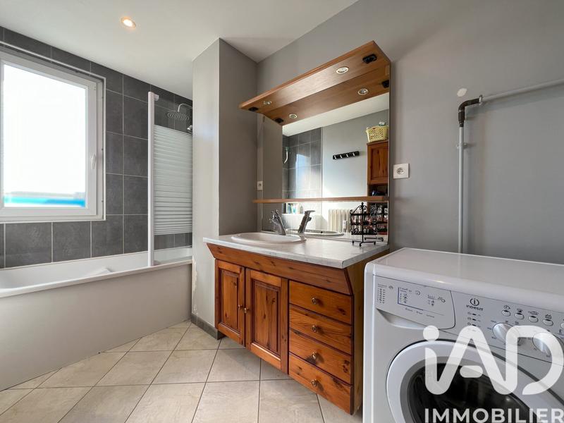 Appartement - 82 m² - 4 pièces