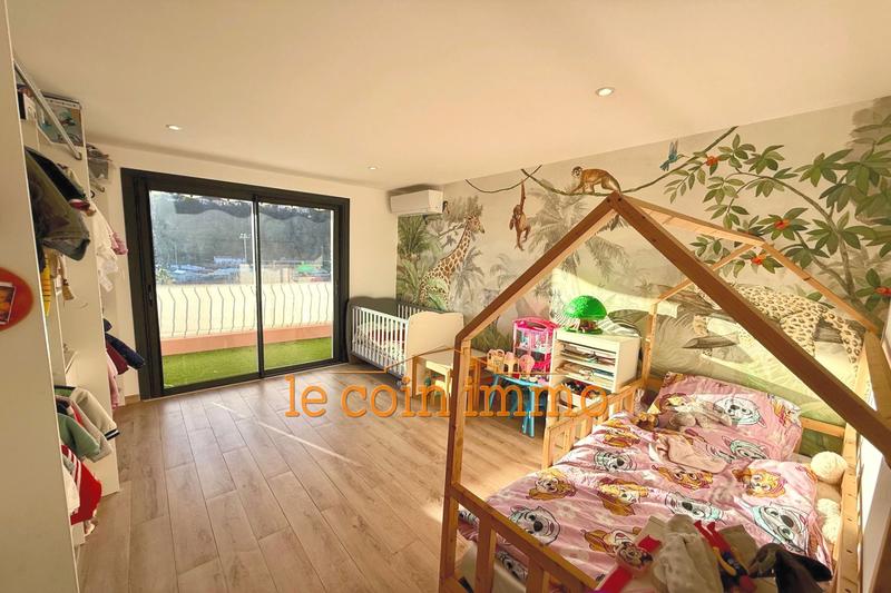 Appartement - 76 m² - 3 pièces