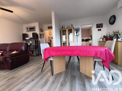 Appartement - 77 m² - 3 pièces