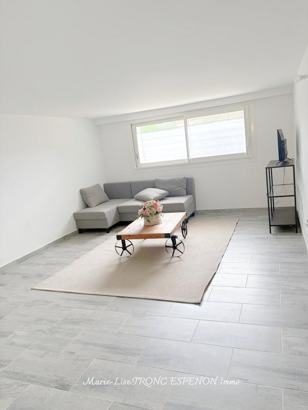 Maison - 180 m² - 8 pièces