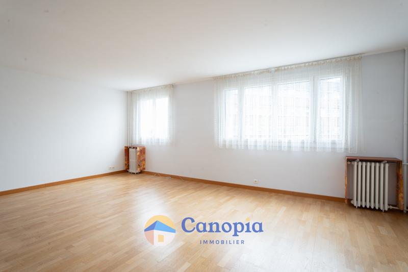 Appartement - 75 m² - 4 pièces