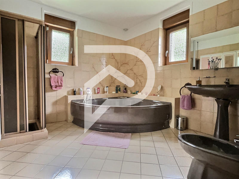 Maison - 153 m² - 6 pièces