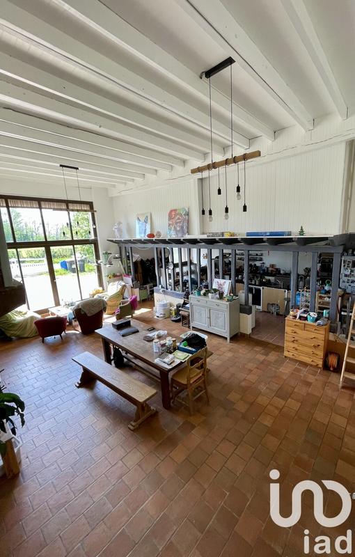 Maison - 355 m² - 12 pièces