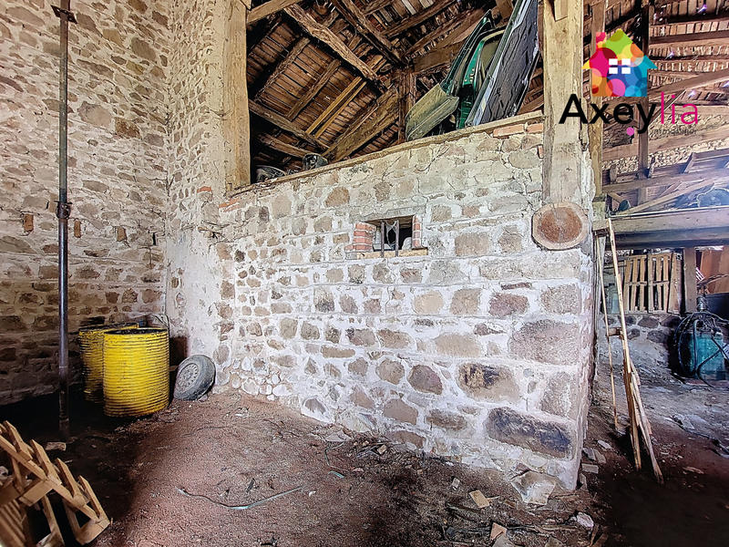 Maison - 250 m² - 1 pièce