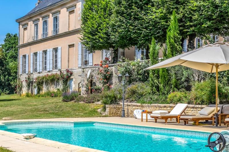 Manoir - 700 m² - 20 pièces