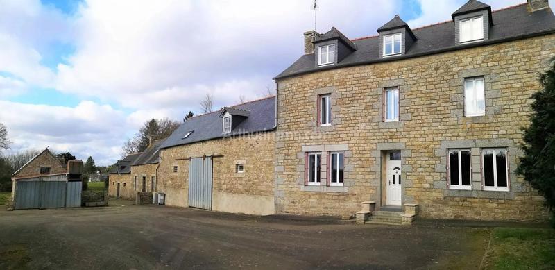 Maison - 162 m² - 6 pièces