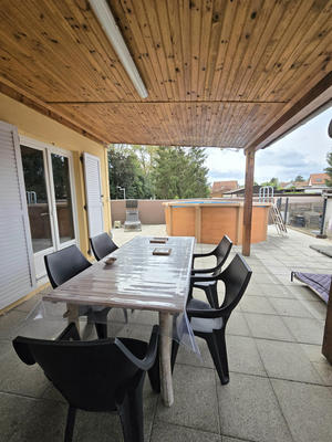 Maison - 90 m² - 4 pièces