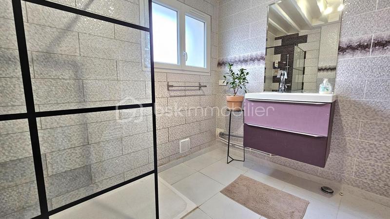 Maison de village - 198 m² - 8 pièces