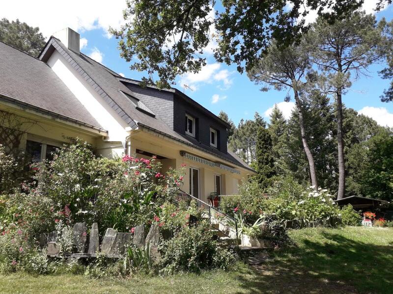 Maison - 195 m² - 8 pièces