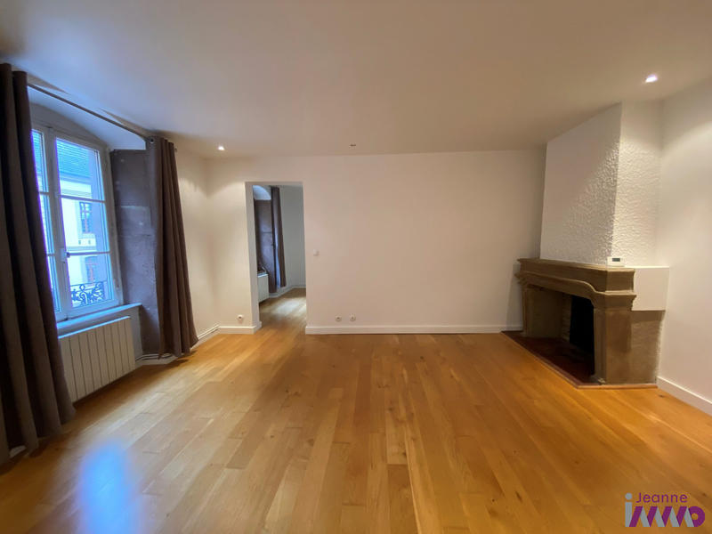 Appartement - 87 m² - 3 pièces