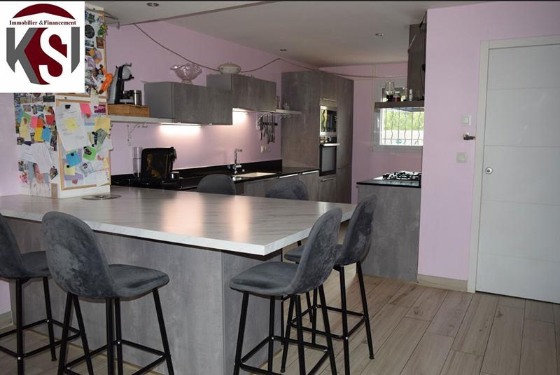 Maison - 126 m² - 5 pièces