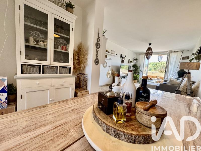 Appartement - 65 m² - 3 pièces