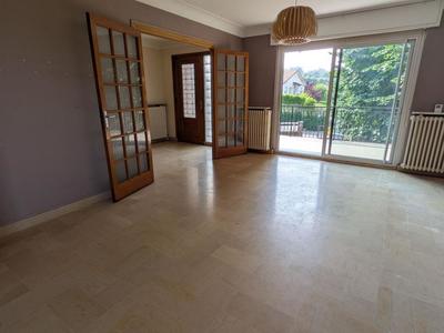 Maison - 183 m² - 5 pièces