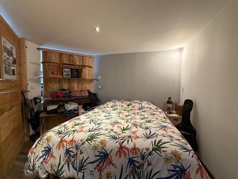 Appartement - 104 m² - 2 pièces