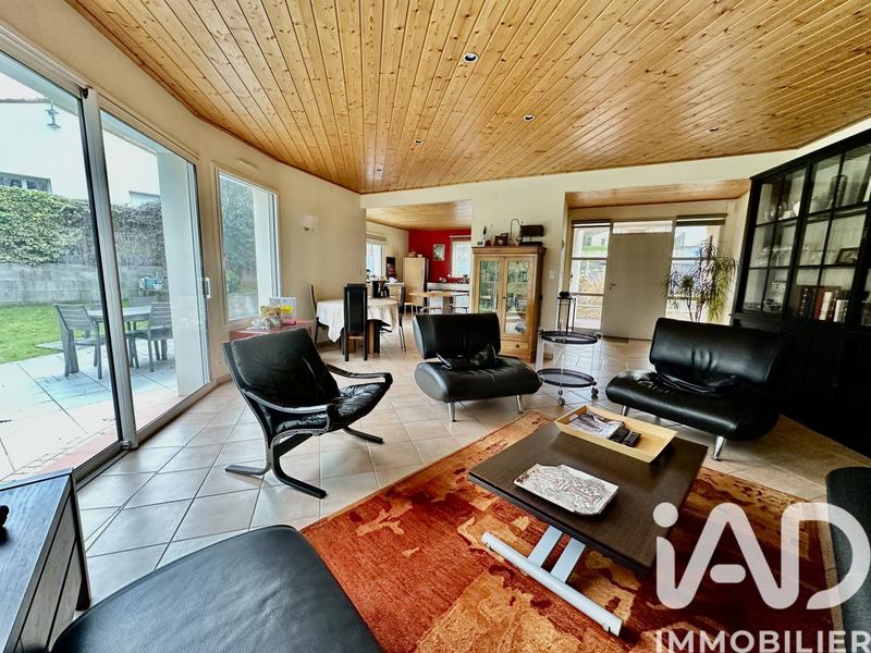 Maison - 141 m² - 5 pièces