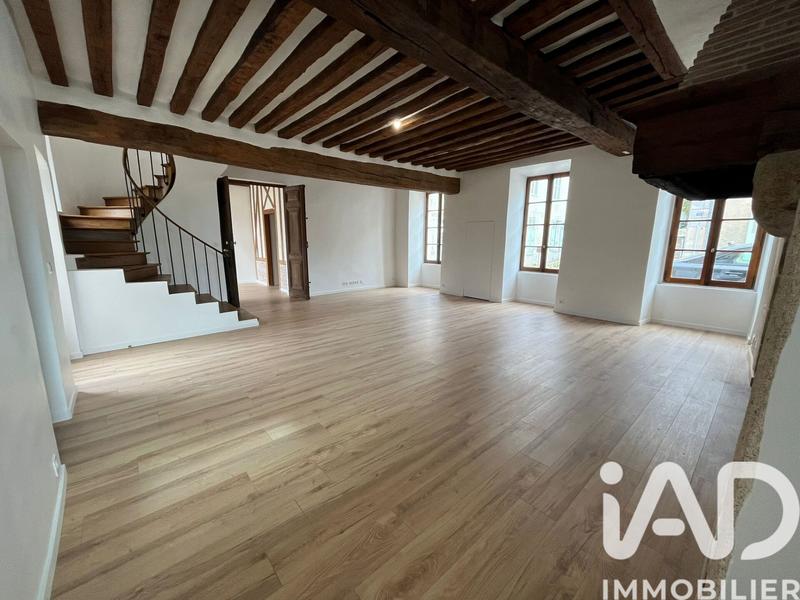 Maison - 223 m² - 6 pièces