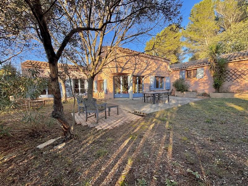 Maison - 190 m² - 6 pièces