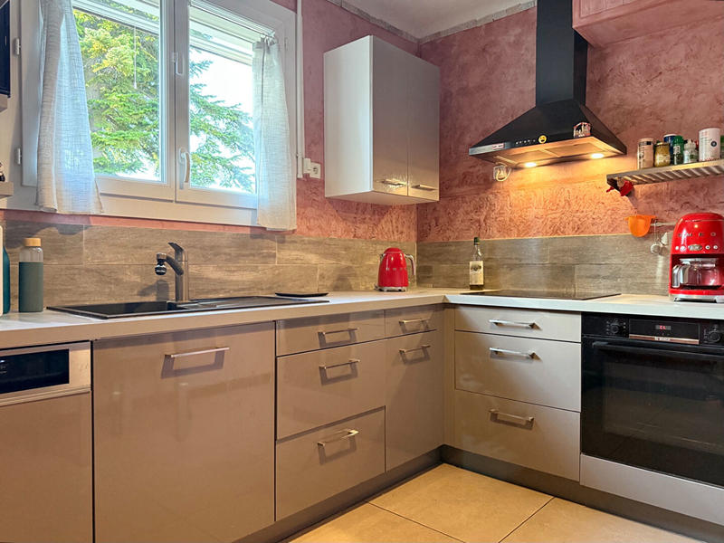 Maison - 79 m² - 5 pièces